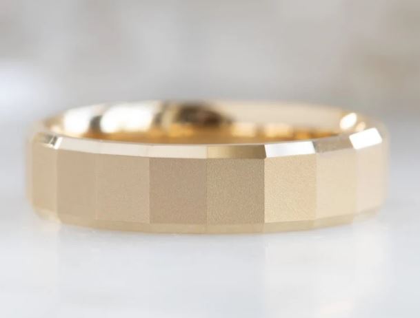 LEBAKA GOLD RING-Faceted Gold Wedding Band